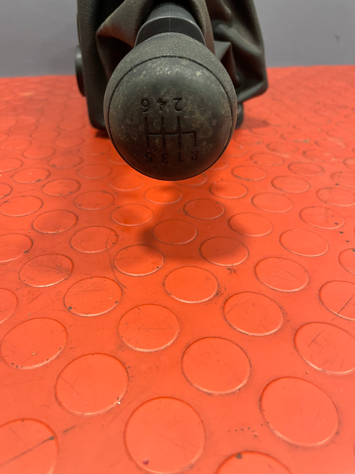 Volkswagen Crafter 2.0 FWD 6-Speed GEAR SELECTOR MECHANISM 2021 P/N 2N0711025