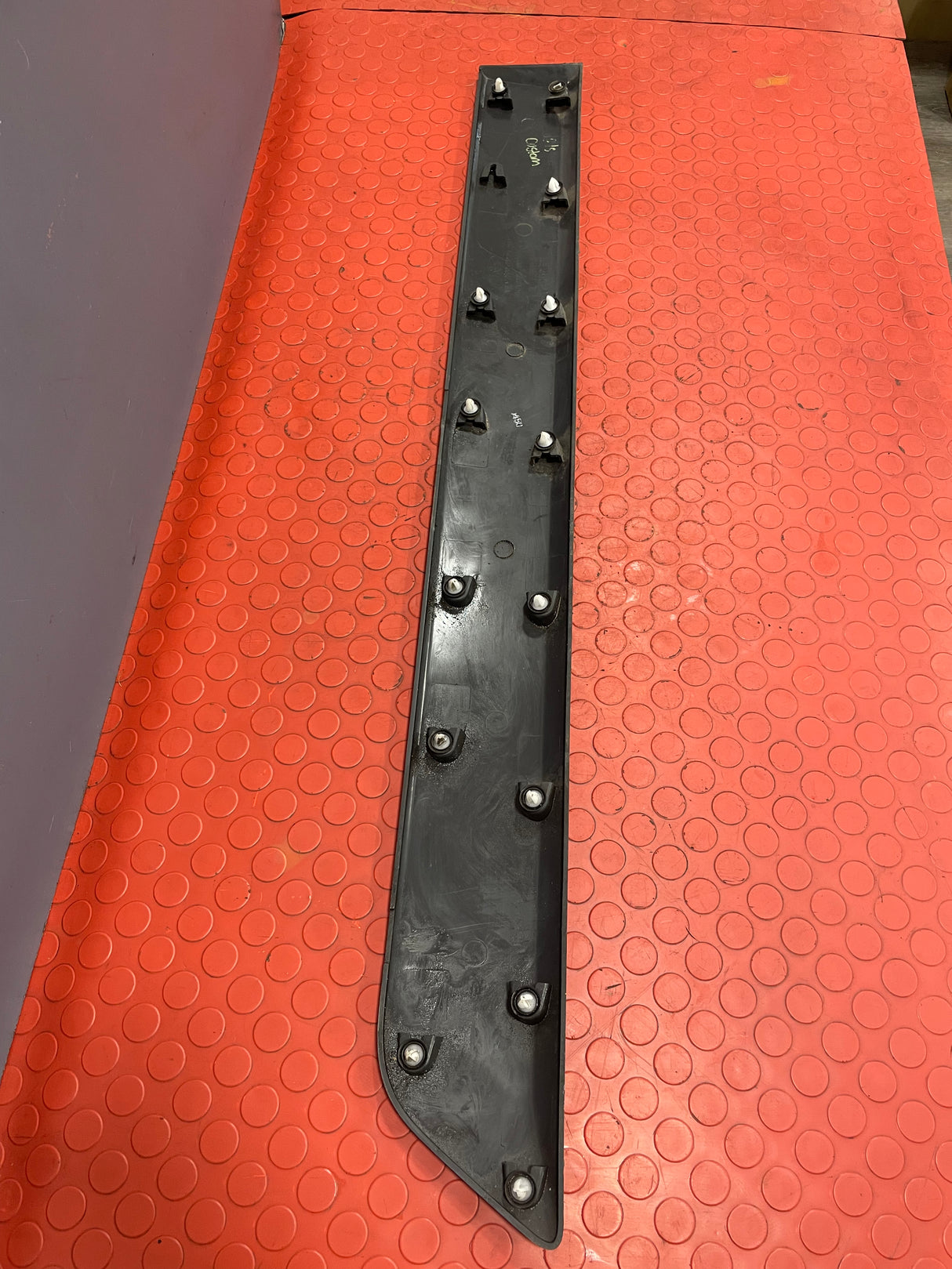Ford Transit Custom DRIVERS SIDE SLIDING DOOR MOULDING TRIM  2013-2016 P/N BK2129076ABW - 1