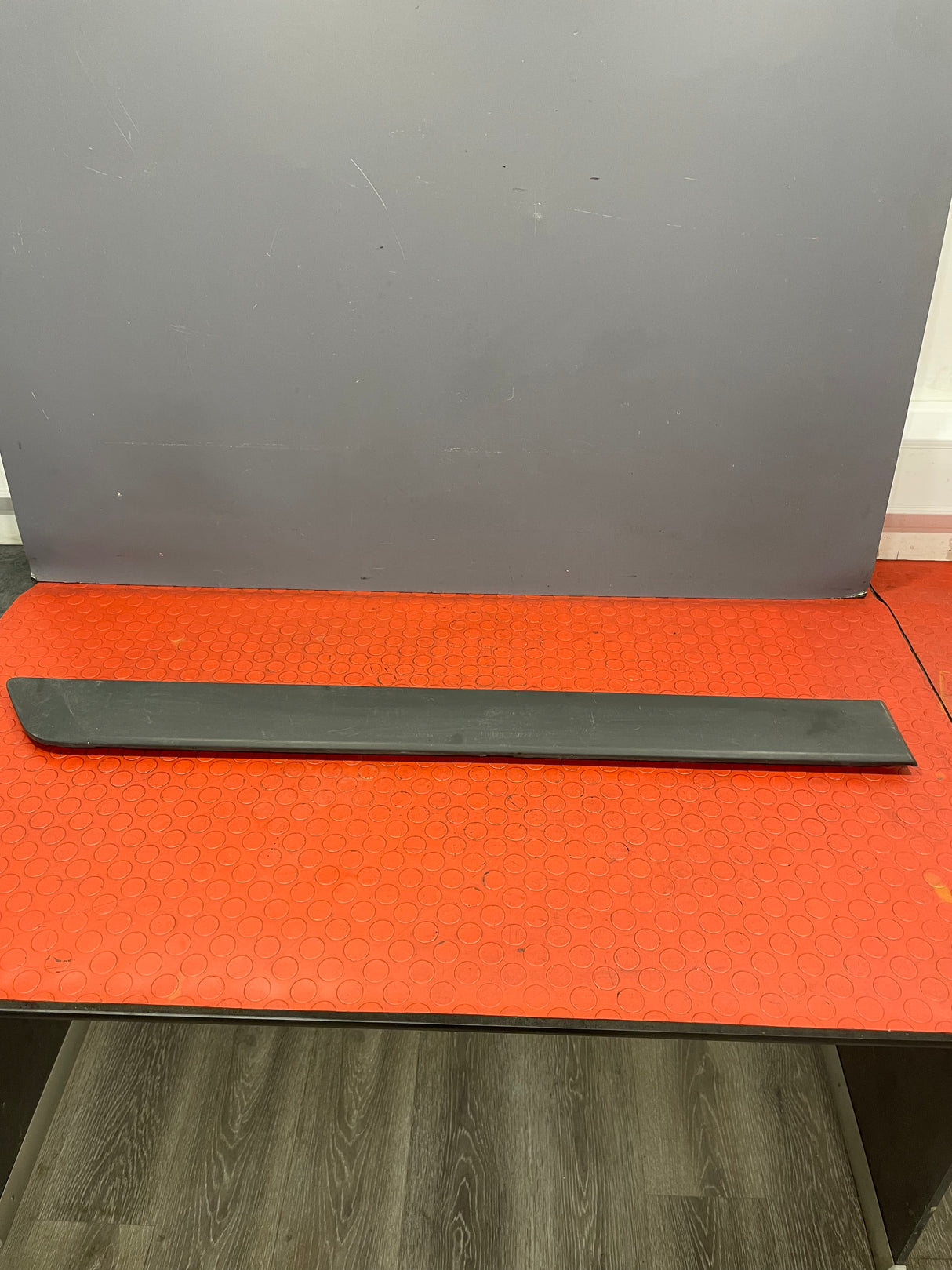 Ford Transit Custom DRIVERS SIDE SLIDING DOOR MOULDING TRIM  2013-2016 P/N BK2129076ABW - 1