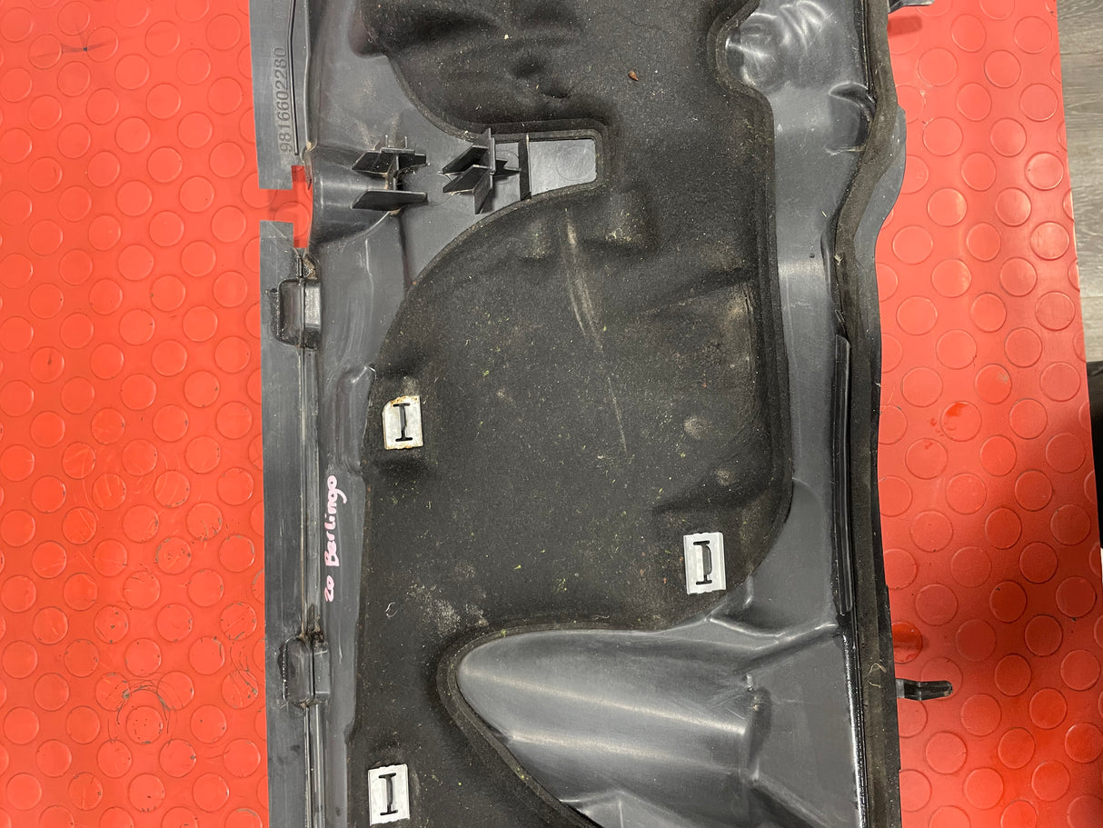 Peugeot Partner/Citroen Berlingo/Vauxhall Combo/Toyota Proace City WINDSCREEN SCUTTLE PANEL TRIM 2019-2024 P/N 9816602280