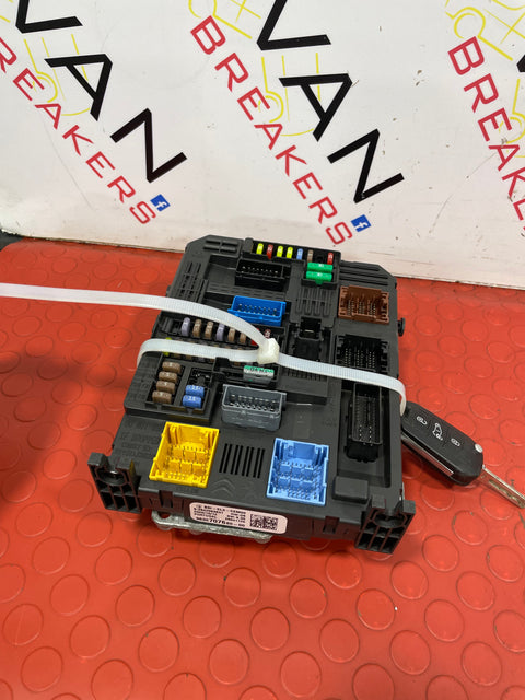 Peugeot Partner/Citroen Berlingo/Vauxhall Combo/Toyota Proace City ECU CONTROL UNIT WITH BODY CONTROL MODULE AND KEY 2020 1.5 AUTO P/N 9832694480