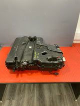 Volkswagen Transporter ADBLUE TANK w/ PUMP 2.0 2024 P/N 7LA131877E R/N 5WA131969 / 7LA971819A / 7LA131531