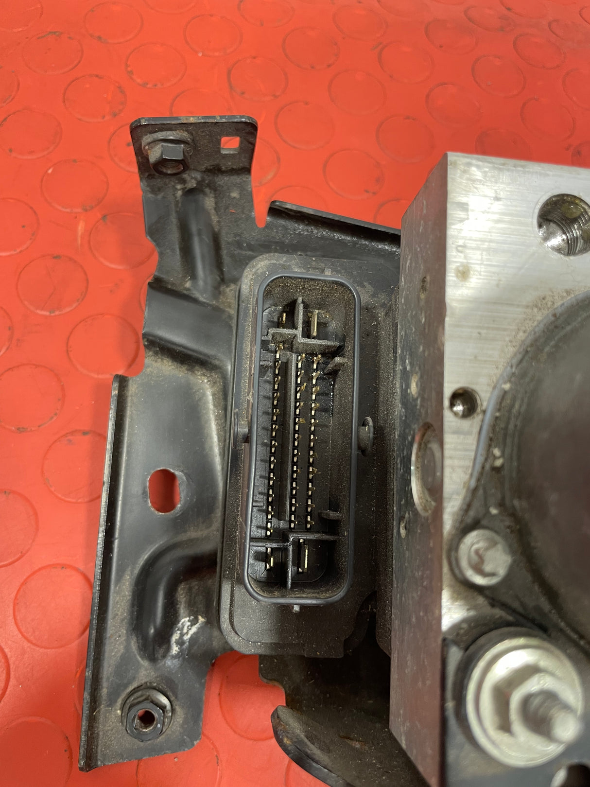 Ford Transit ABS PUMP WITH BRACKET MK8 2018-2023 2.0  P/N 0265956638