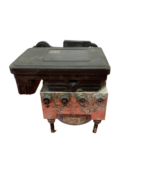 Volkswagen Golf ABS PUMP AND CONTROL MODULE  MK7 1.6 P/N 3Q0907379Q