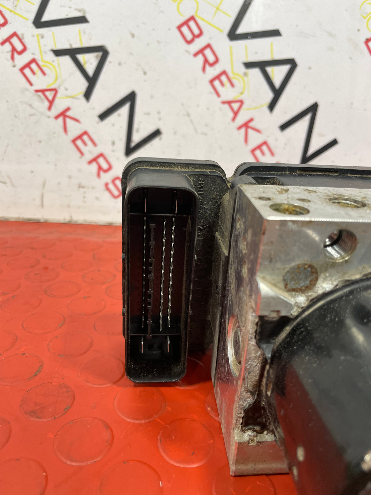Ford Transit Connect ABS PUMP AND CONTROL MODULE 2012-2019 P/N 28561198233