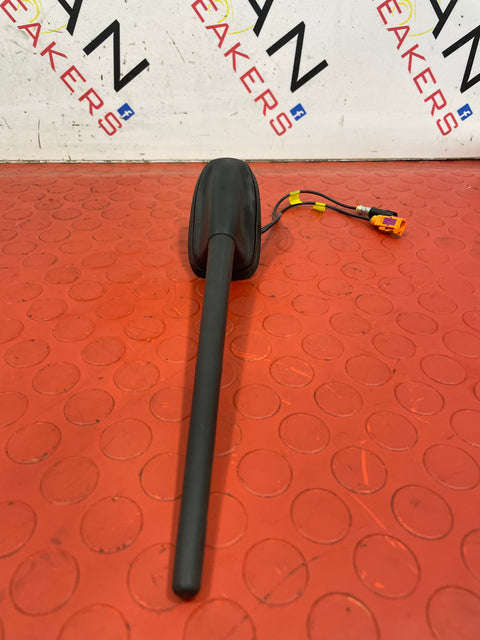 Citroen Berlingo/Peugeot Partner RADIO ANTENNA 2008-2018  P/N 9810360380