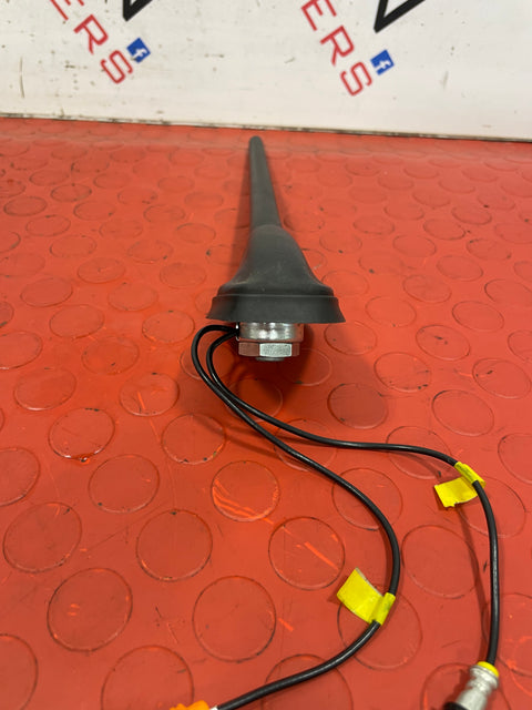 Citroen Berlingo/Peugeot Partner RADIO ANTENNA 2008-2018  P/N 9810360380
