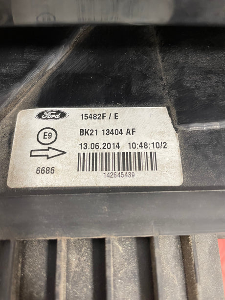 Ford Transit Custom TAILLIGHT DRIVER SIDE RH (w/ hairline crack) 2013-2016 P/N BK2113404AF