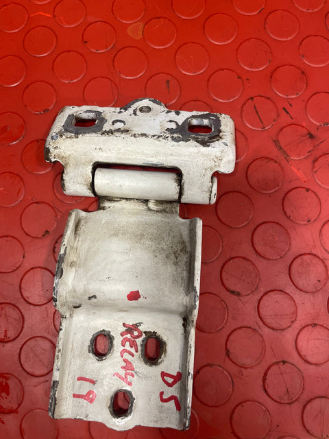 Citroen Relay/Peugeot Boxer REAR DOOR HINGE BOTTOM (white) 2015-2019 P/N A048903