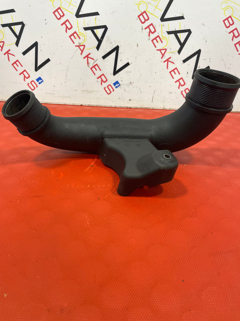 Ford Transit  INTERCOOLER PIPE 2.0 2018 P/N GK216F073AB