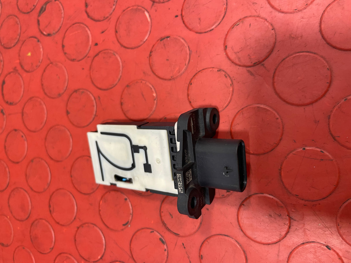 Ford Transit Custom AIR FLOW METER / MAF SENSOR MK8 2.0 2016-2023 P/N CA6112B579AA
