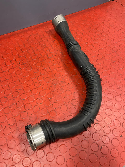 Vauxhall Vivaro/Renault Trafic/Nissan NV300 TURBO BOOST PIPE/TURBO INTERCOOLER PIPE 1.6 2014-2019 P/N 144606126R