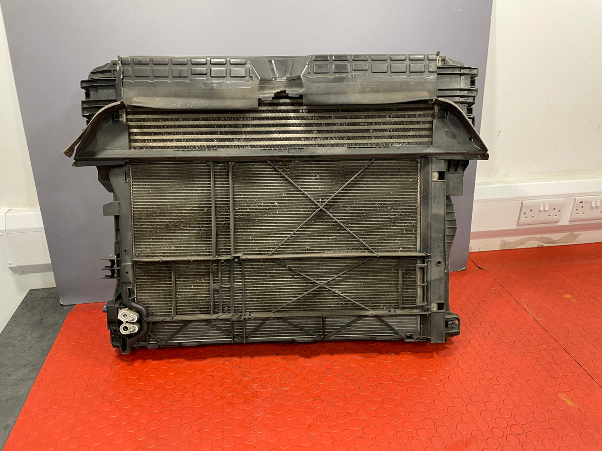 Mercedes Sprinter COOLING SYSTEM RADIATOR PACK,TURBO INTERCOOLER,AC CONDENSER,FAN,HOSES FWD 2019 P/N A9105000200 / A9105010900 / A4479060212 / 3136613503