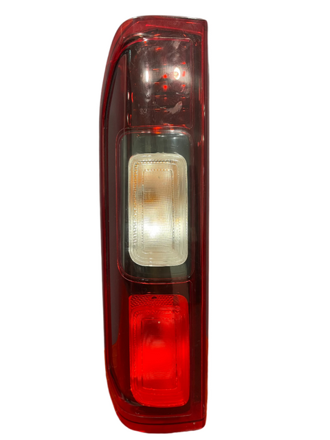 Vauxhall Vivaro/Renault Trafic TAIL LIGHT REAR LEFT SIDE 1.6CDTI 2016 P/N 265556737R (repaired/damage)