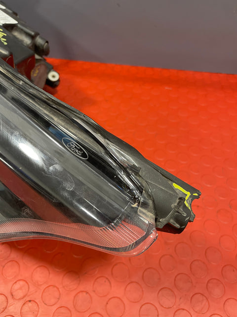 Ford Transit Custom HEADLIGHT LH PASSENGER SIDE BLACK INTERIOR (DAMAGED MOUNTING POINT) 2013-2018 P/N BK2113W030AJ