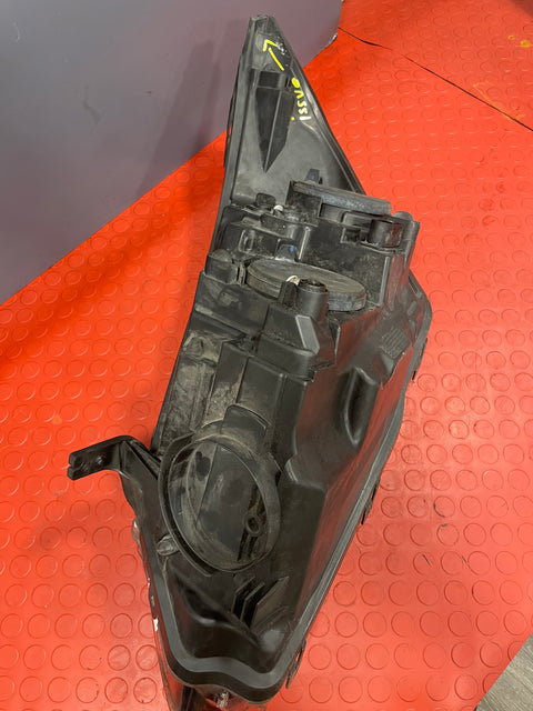 Ford Transit Custom HEADLIGHT DRIVER SIDE RH (BLACK INTERIOR) DAMAGE MOUNTING POINT 2015 P/N BK2113W029B