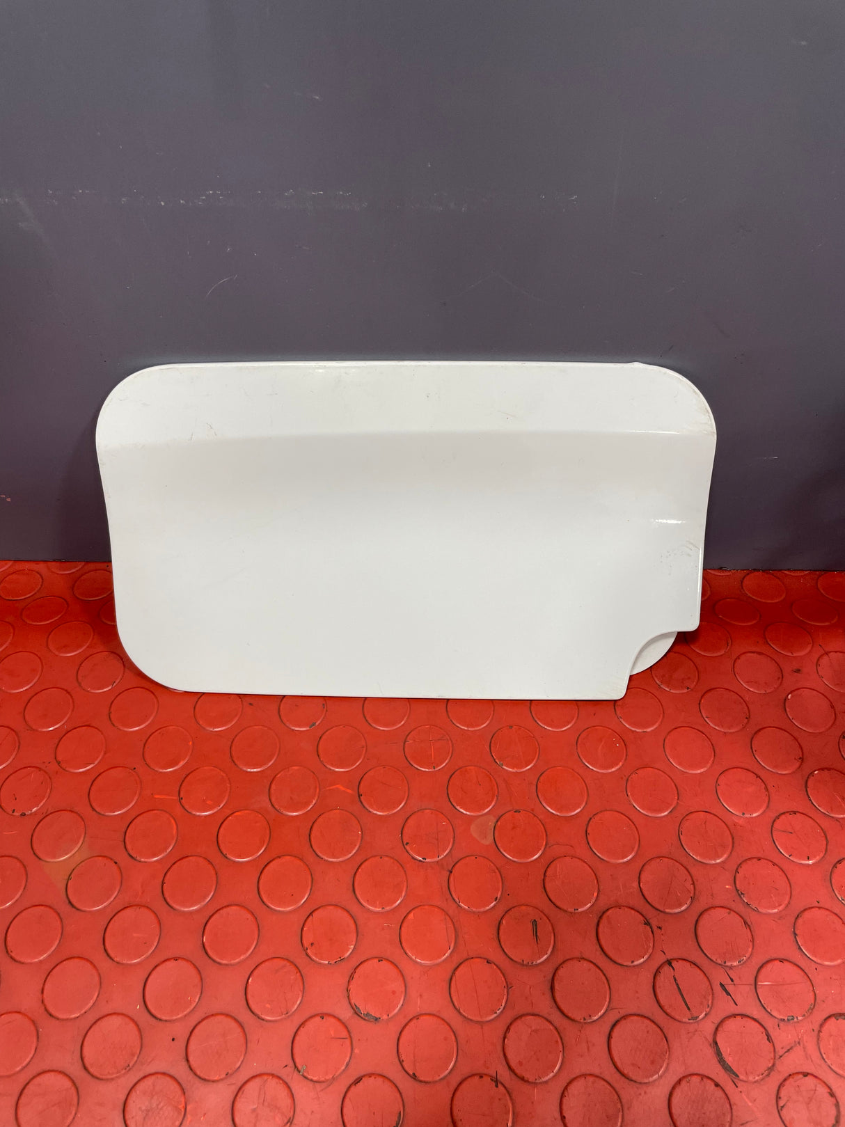 Citroen Berlingo/Peuegot Partner/Vauxhall Combo/Toyota Proace City FUEL FILLER FLAP/FUEL DOOR COVER (White) 2019-2024 P/N 9817924480