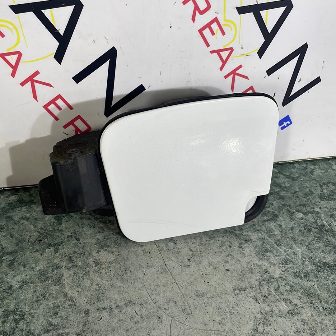 Citroen Dispatch/Peugeot Partner/Vauxhall Vivaro/Toyota Proace/Fiat Scudo FUEL COVER DOOR/FUEL FILLER CAP (White) 2016-2024 P/N 9808725080