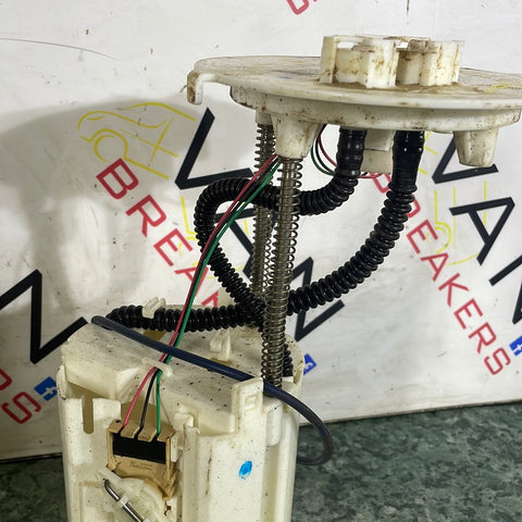 Toyota Hilux FUEL SENDER UNIT 2020 P/N 770100K201