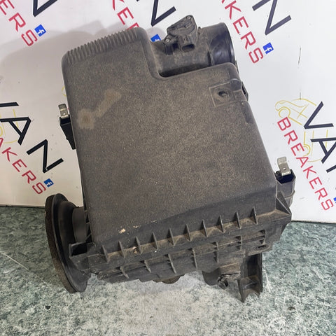 Toyota Hilux AIRBOX WITH AIRFLOW METER 2019 P/N 177000L380