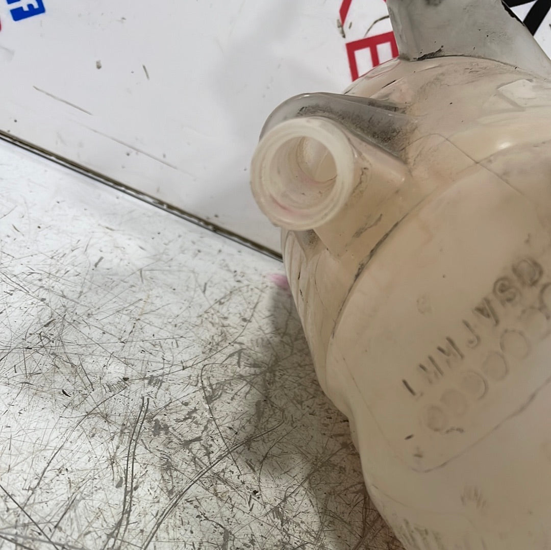 Renault Trafic/Vauxhall Vivaro/Nissan NV300 HEADER TANK EXPANSION BOTTLE 1.6 2014-2019 P/N 217101893R